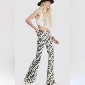 FREE PEOPLE Pull on Zebra Pants 30